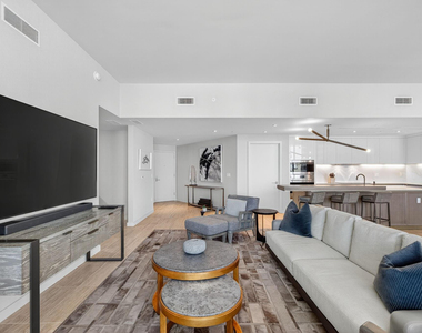 525 N Fort Lauderdale Beach Boulevard - Photo Thumbnail 7