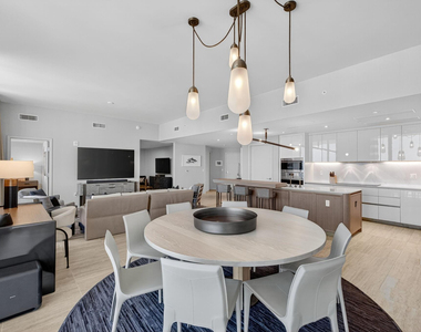 525 N Fort Lauderdale Beach Boulevard - Photo Thumbnail 12