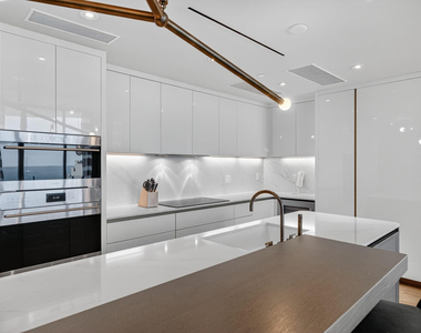 525 N Fort Lauderdale Beach Boulevard - Photo Thumbnail 15