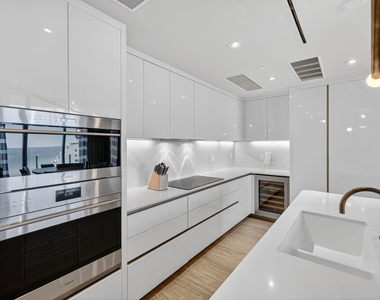 525 N Fort Lauderdale Beach Boulevard - Photo Thumbnail 21