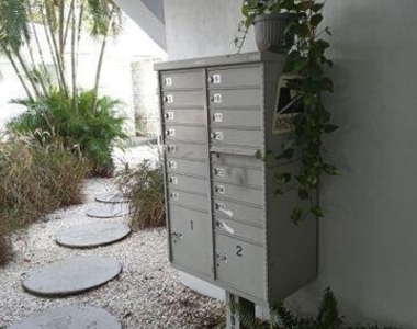 15 S Palmway - Photo Thumbnail 14