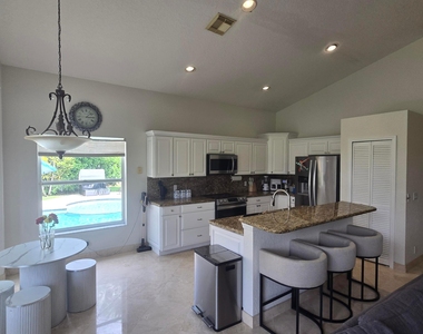 22112 Altona Drive - Photo Thumbnail 11