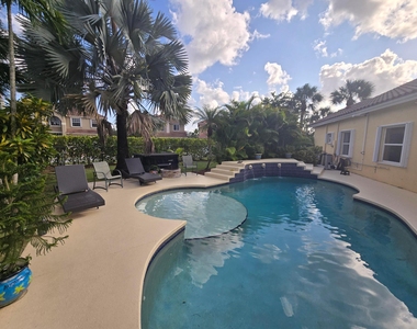 22112 Altona Drive - Photo Thumbnail 34