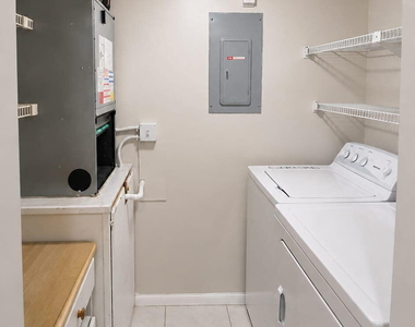 5991 Whispering Pine Way - Photo Thumbnail 11