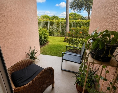 3271 Sabal Palm Manor - Photo Thumbnail 10