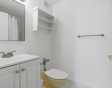 2800 N Flagler Drive - Photo Thumbnail 6