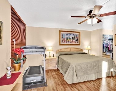 6114 Coral Lake Drive - Photo Thumbnail 19