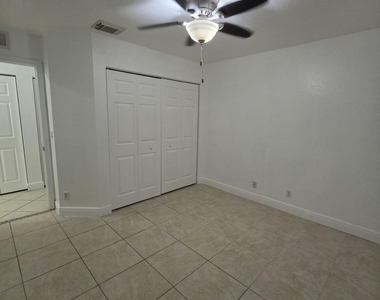 2106 Little Torch Street - Photo Thumbnail 11