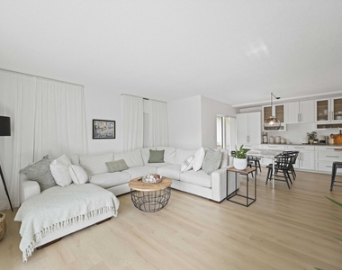 1111 S Ocean Boulevard - Photo Thumbnail 9
