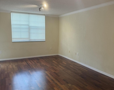 1801 N Flagler Drive - Photo Thumbnail 11