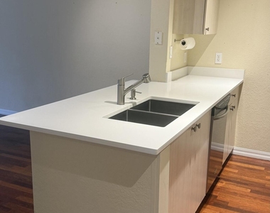 1801 N Flagler Drive - Photo Thumbnail 1