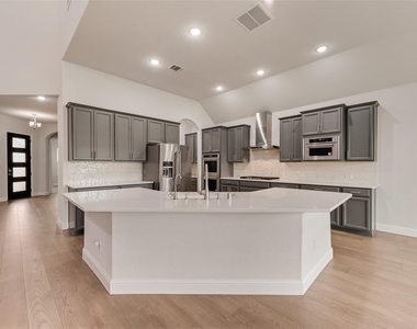 16524 Sage Crest Drive - Photo Thumbnail 4