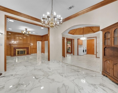 2105 Rolling Oak Lane - Photo Thumbnail 26