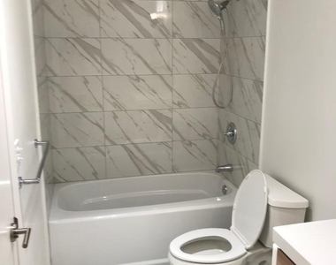 1387 High Point Way Nw - Photo Thumbnail 11