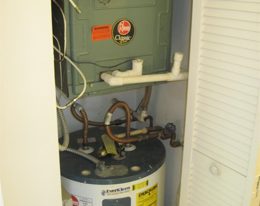 2232 N Cypress Bend Drive - Photo Thumbnail 13