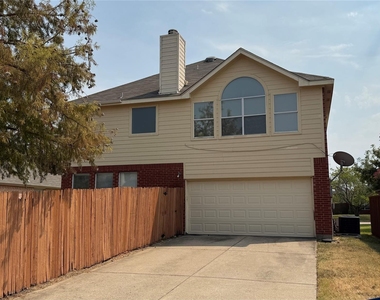 1433 Winterwood Drive - Photo Thumbnail 26