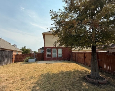 1433 Winterwood Drive - Photo Thumbnail 25