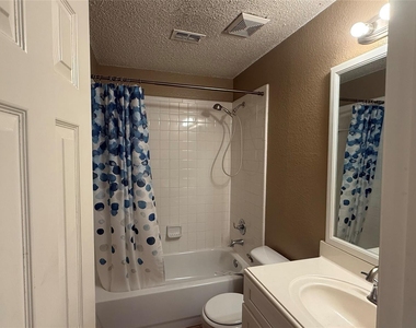 1433 Winterwood Drive - Photo Thumbnail 22
