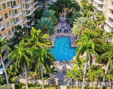 625 Casa Loma Boulevard - Photo Thumbnail 16