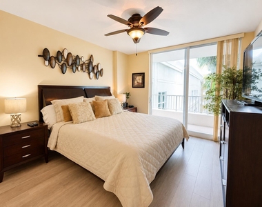 625 Casa Loma Boulevard - Photo Thumbnail 8