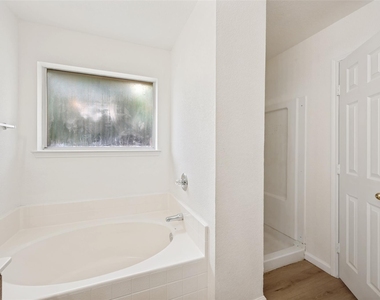 308 Rock Hill Drive - Photo Thumbnail 19