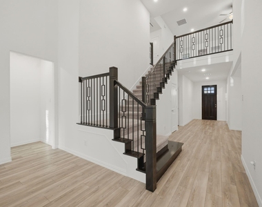 2507 Gentle Knoll Drive - Photo Thumbnail 10