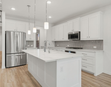 2507 Gentle Knoll Drive - Photo Thumbnail 3
