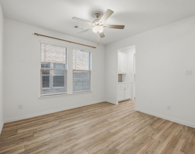 2507 Gentle Knoll Drive - Photo Thumbnail 26