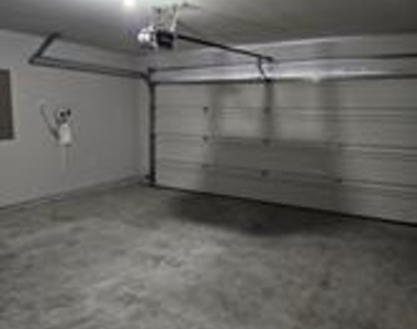 1405 Brindle Drive - Photo Thumbnail 16