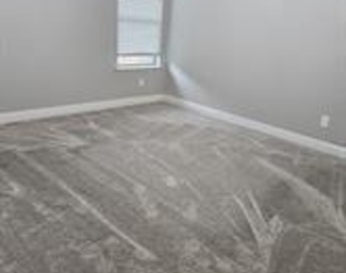 1405 Brindle Drive - Photo Thumbnail 9