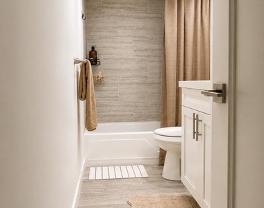200 Galen Drive - Photo Thumbnail 16