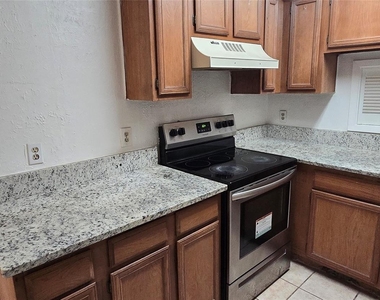9696 Walnut Street - Photo Thumbnail 15