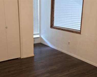 9696 Walnut Street - Photo Thumbnail 19