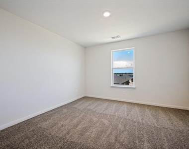 13616 Roosevelt Arch Drive - Photo Thumbnail 18