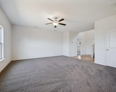 13616 Roosevelt Arch Drive - Photo Thumbnail 6