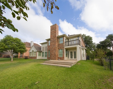 656 Water Oak Drive - Photo Thumbnail 25