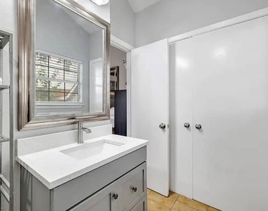 1718 Ripley Street - Photo Thumbnail 18