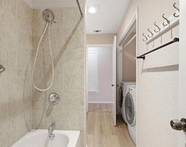 2901 Kathleen Lane - Photo Thumbnail 11