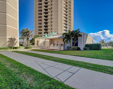 2800 N Ocean Drive - Photo Thumbnail 48
