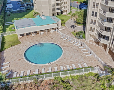 2800 N Ocean Drive - Photo Thumbnail 53
