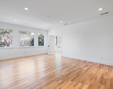 5836 Martel Avenue - Photo Thumbnail 27