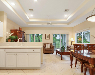 8936 Sandshot Court - Photo Thumbnail 13