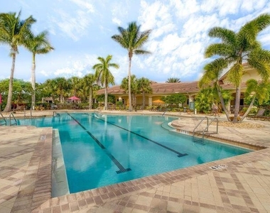 8936 Sandshot Court - Photo Thumbnail 14
