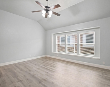 1509 Yellowthroat Drive - Photo Thumbnail 18