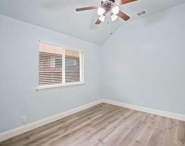 1509 Yellowthroat Drive - Photo Thumbnail 25