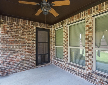 1509 Yellowthroat Drive - Photo Thumbnail 33
