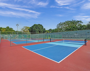 1104 Bahama Bend - Photo Thumbnail 40