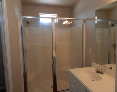 1027 Tennessee Trail - Photo Thumbnail 16