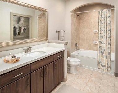 1200 Post Oak Boulevard - Photo Thumbnail 14