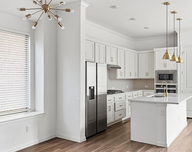 238 Woodson Street - Photo Thumbnail 3